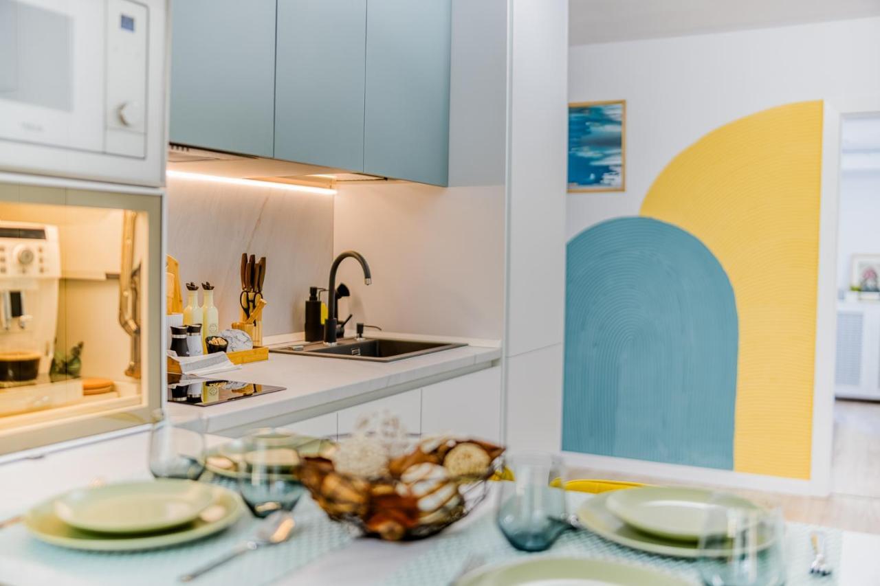 Hi Apartment Bucureşti Ngoại thất bức ảnh