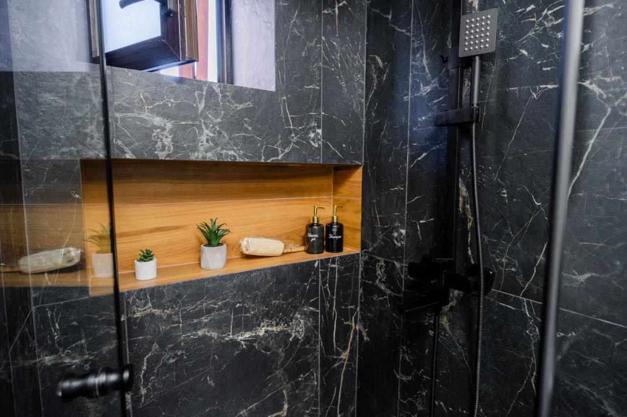 Hi Apartment Bucureşti Ngoại thất bức ảnh