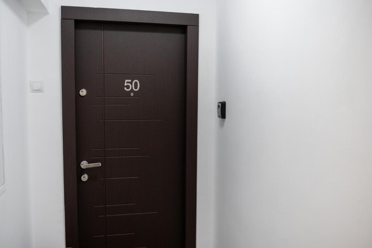 Hi Apartment Bucureşti Ngoại thất bức ảnh