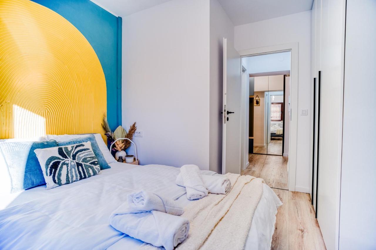 Hi Apartment Bucureşti Ngoại thất bức ảnh