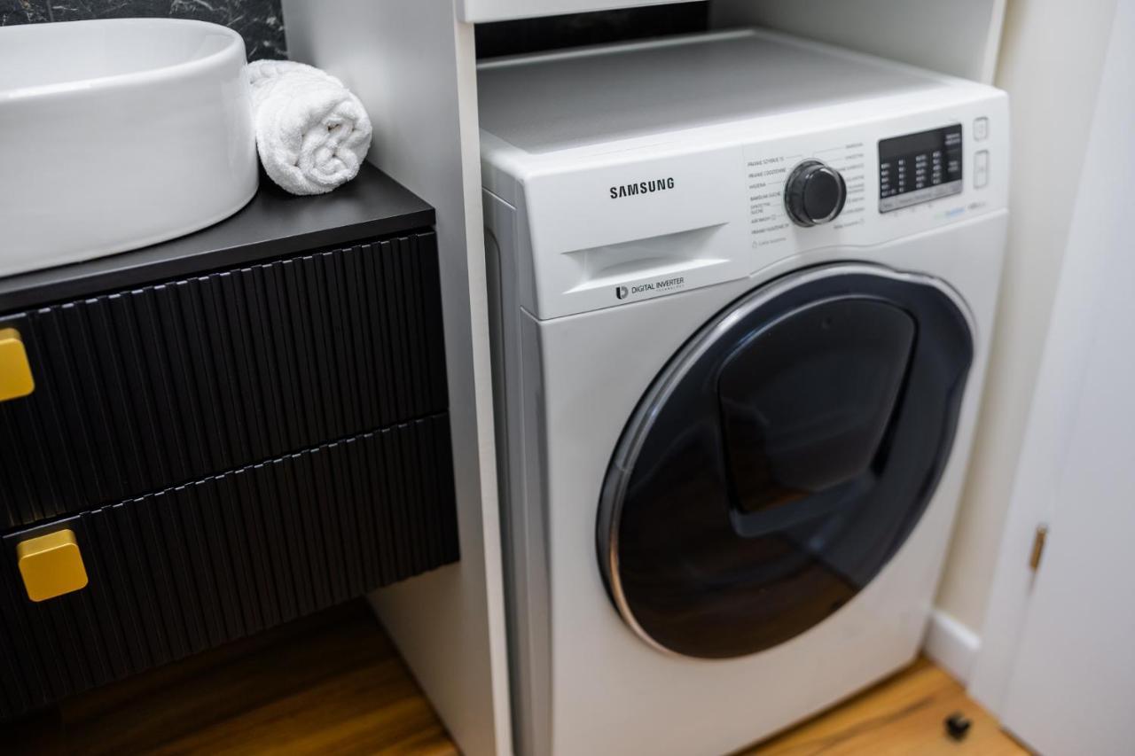 Hi Apartment Bucureşti Ngoại thất bức ảnh